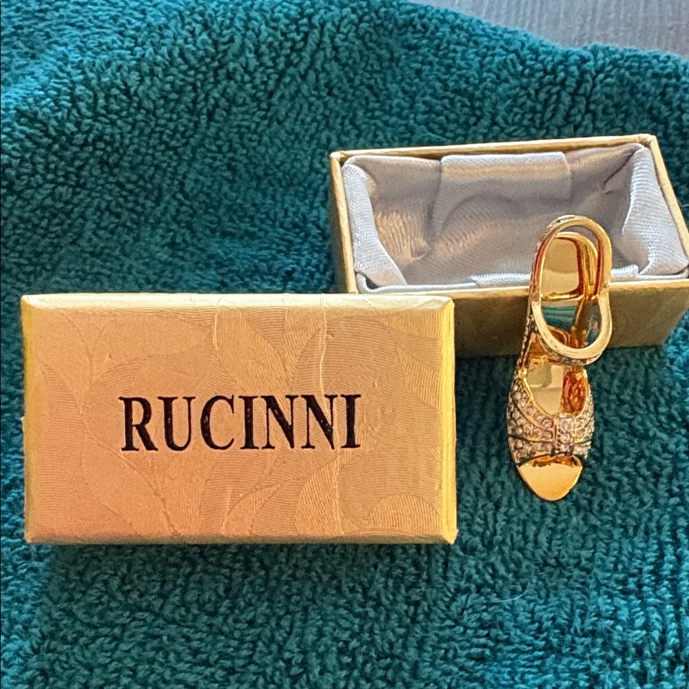 Rucinni Gold and Red Decorative Shoe with Box